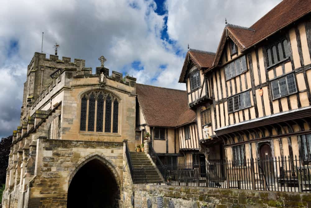 Discover the 15 Most Beautiful Places to Visit in Warwickshire