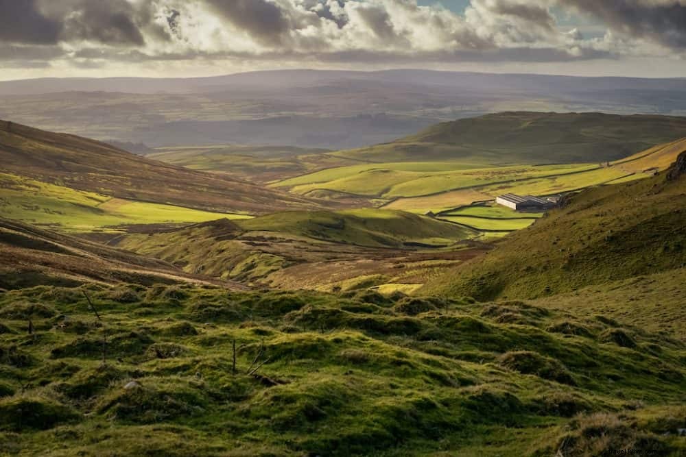 21 Most Beautiful Places to Visit in Yorkshire: Ultimate Travel Guide