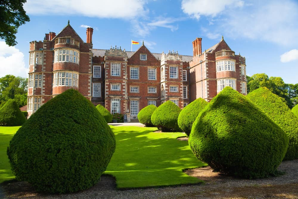 21 Most Beautiful Places to Visit in Yorkshire: Ultimate Travel Guide