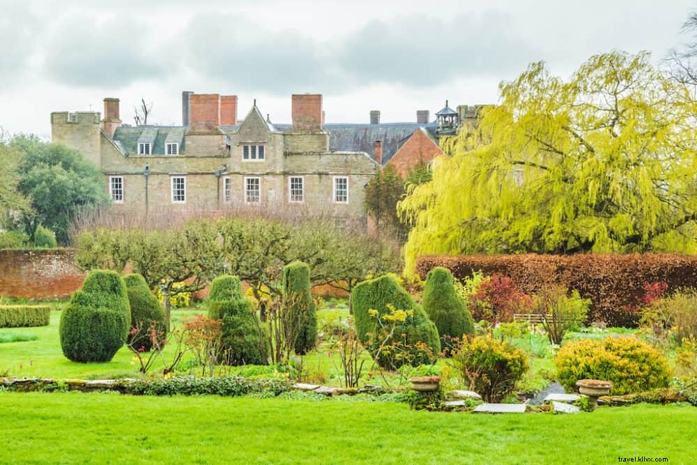 20 Best Places to Visit in the UK This Autumn: Stunning Fall Foliage and Scenic Spots