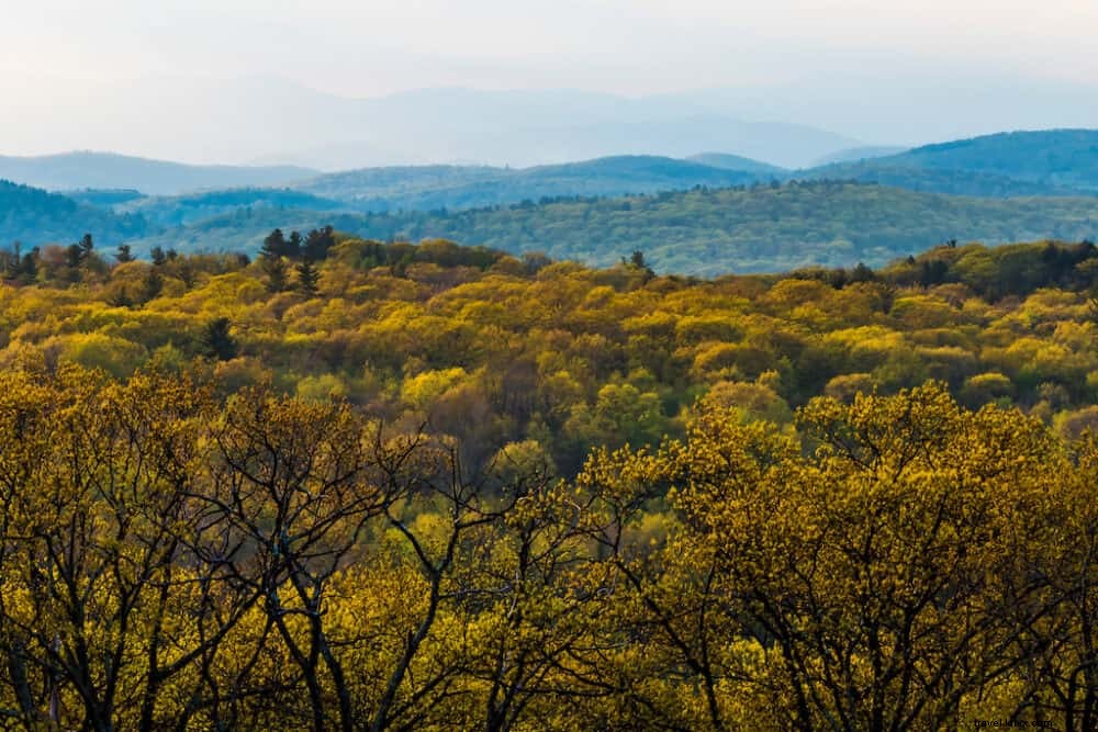 18 Stunning Connecticut Destinations You Must See