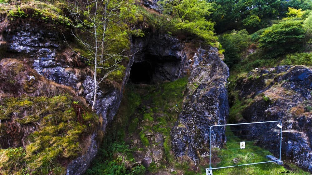 Top 15 Most Beautiful Places to Visit in the Peak District National Park