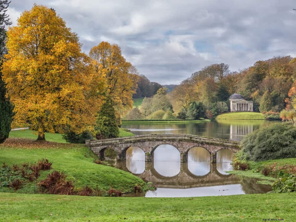 The 15 Most Beautiful Places to Visit in Wiltshire, England