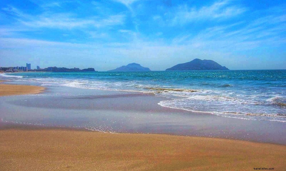 15 Must-Visit Stunning Destinations in Puerto Rico: Beaches, Forests, and Historic Wonders