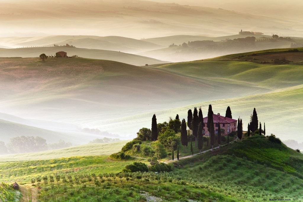 Discover 8 Stunning Wineries to Visit in Tuscany: A Wine Lover s Guide