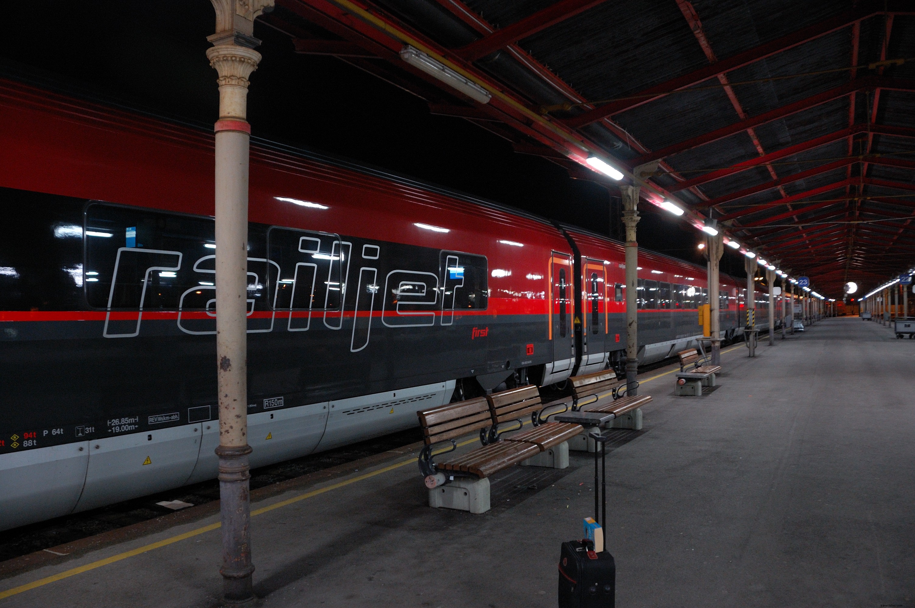 Vienna to Prague by Train: Essential Tips, Booking Guide & What to Expect