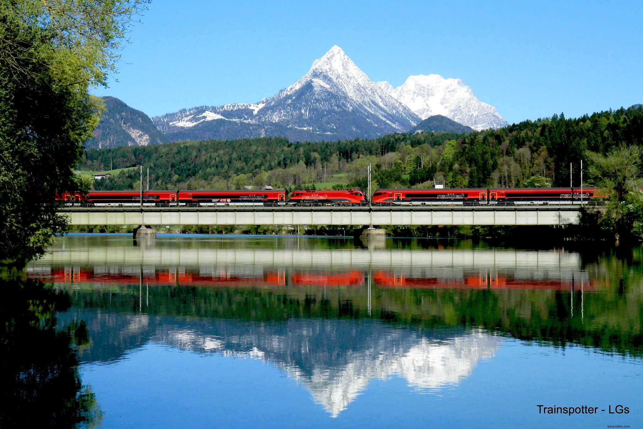 Vienna to Prague by Train: Essential Tips, Booking Guide & What to Expect