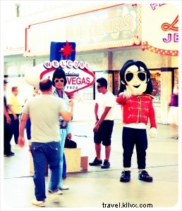 Top 10 Non-Gambling Things to Do in Las Vegas: Free & Budget-Friendly Activities