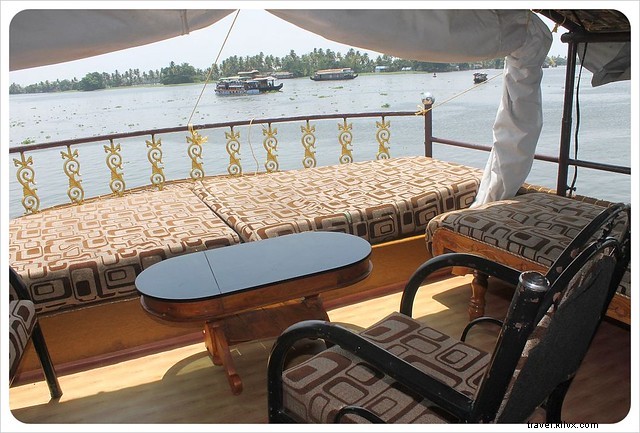 How to Book the Perfect Houseboat in Kerala: Expert Tips from First-Hand Experience