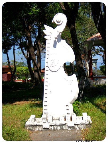 Hotel Tip of the Week: La Barranca Hostel in Picturesque Suchitoto, El Salvador