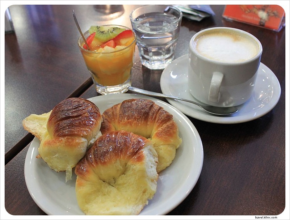 Argentina Travel Costs: Mastering Inflation and the Blue Dollar to Save Thousands