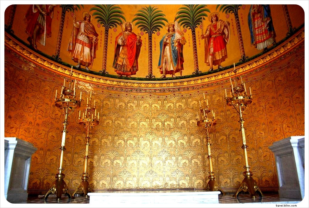 Ultimate Day Trips from Munich: Neuschwanstein Castle, Zugspitze Peak, and Beyond