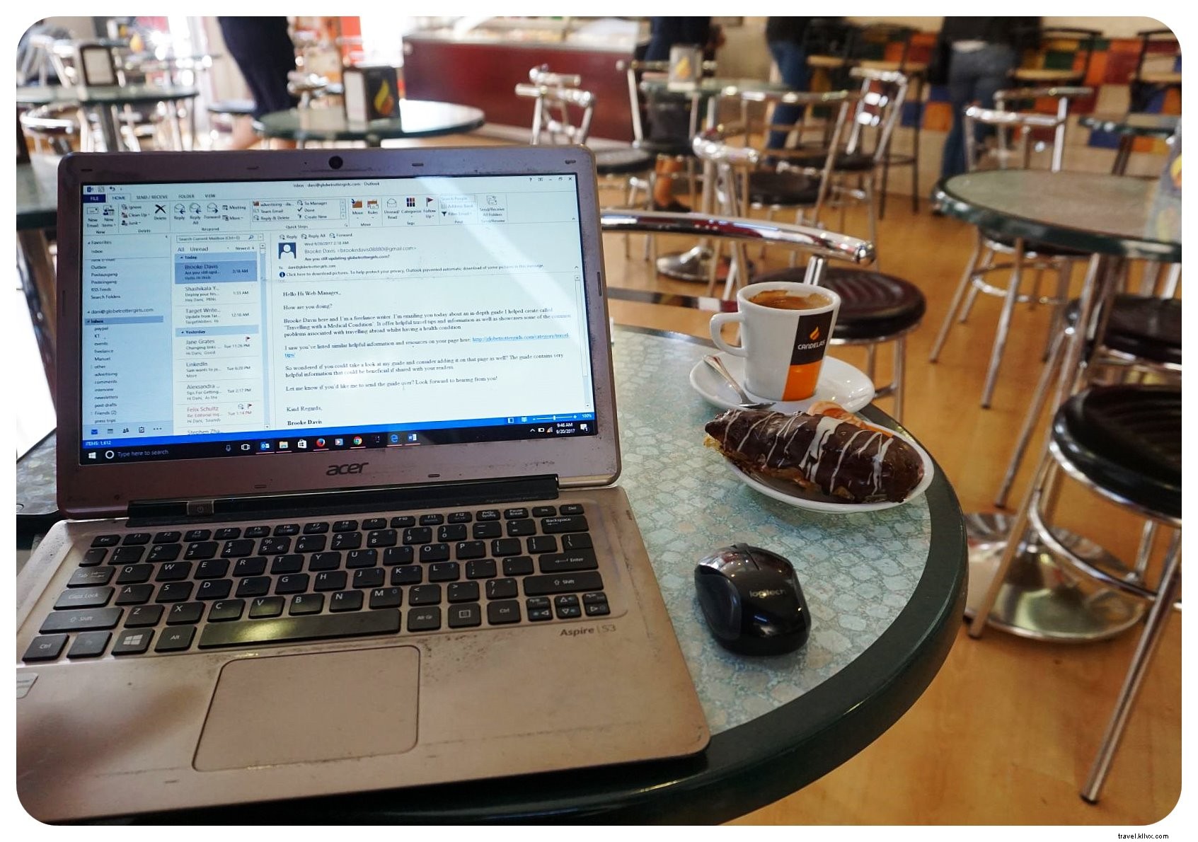 How to Earn Money Online While Traveling: Essential Guide for Digital Nomads