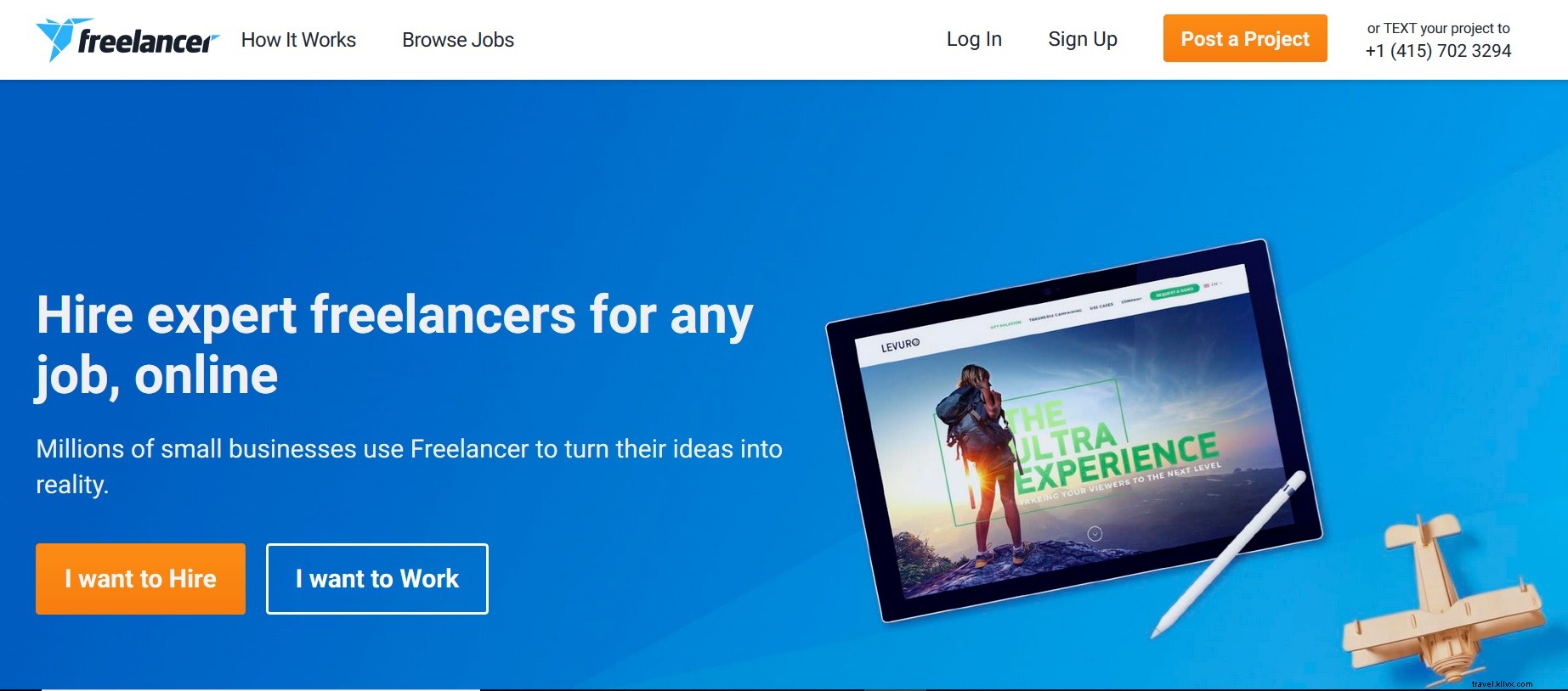 How to Earn Money Online While Traveling: Essential Guide for Digital Nomads