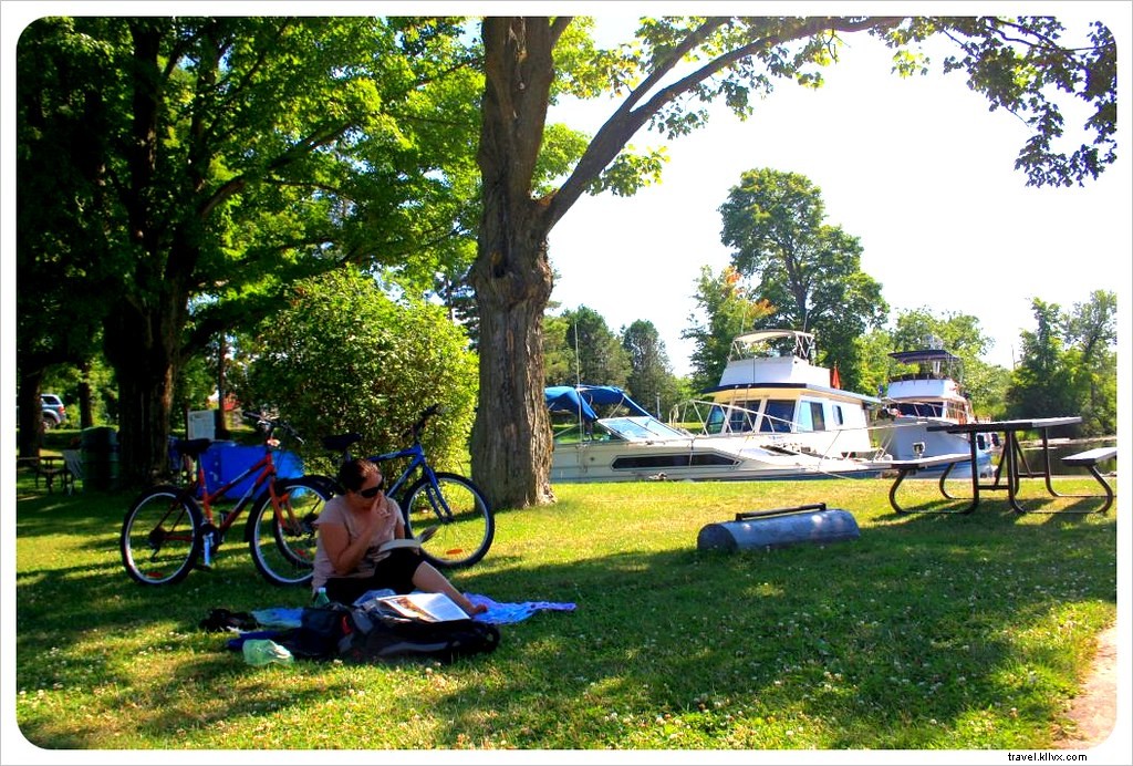 6 Essential Boondocking Gear Items for Ultimate Comfort and Safety