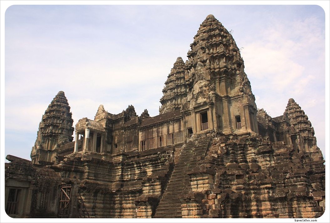 Best Ways to Visit Angkor Wat: Guided Tours, Tuk-Tuks, Biking, or Hiring a Guide?