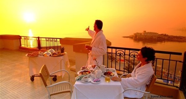 Ultimate Budget Honolulu Travel Guide: Where to Stay, Eat & Explore