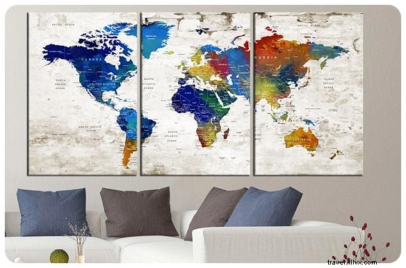 2017 Holiday Gift Guide for Globetrotters: Expert Picks for Travelers + Exclusive Giveaways