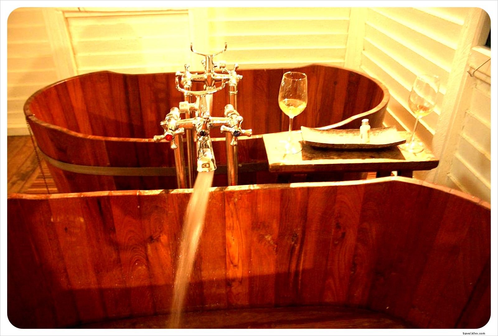 5 Proven Tips to Keep Romance Alive While Traveling as a Couple