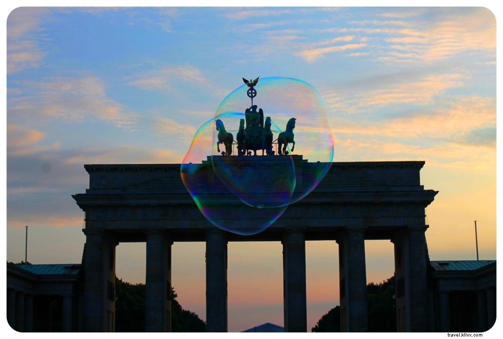 Essential European Bucket List Cities: Barcelona, Paris, and Amsterdam