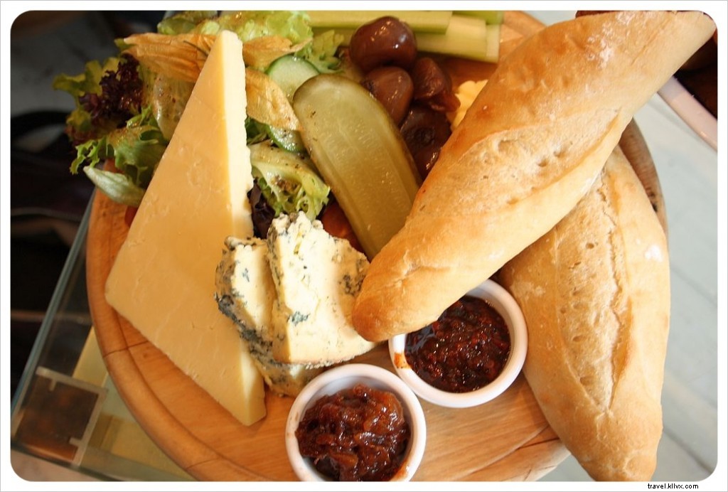 Ultimate Guide to Budget Travel in the UK: Expert Tips to Save Money