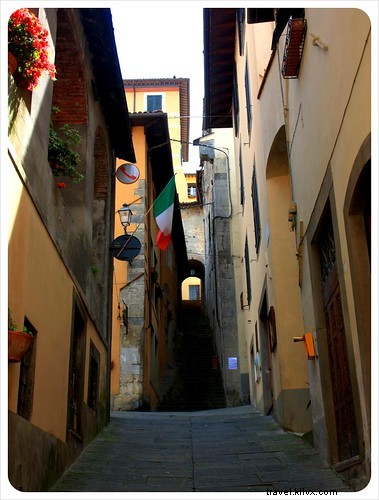 Discover Tuscany on a Budget: 10 Expert Tips for Affordable Luxury Travel