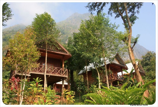 Ultimate Guide to Nong Khiaw, Laos: Best Stays, Eats, Activities & Tips