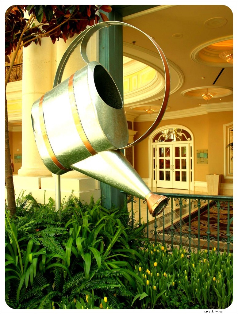 Explore the Iconic Bellagio: Las Vegas Strip s Elegant Gem