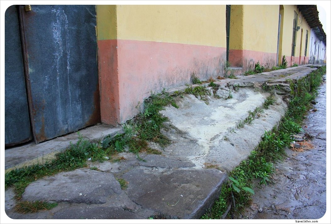 20 Everyday Comforts Long-Term Travelers Miss from Home