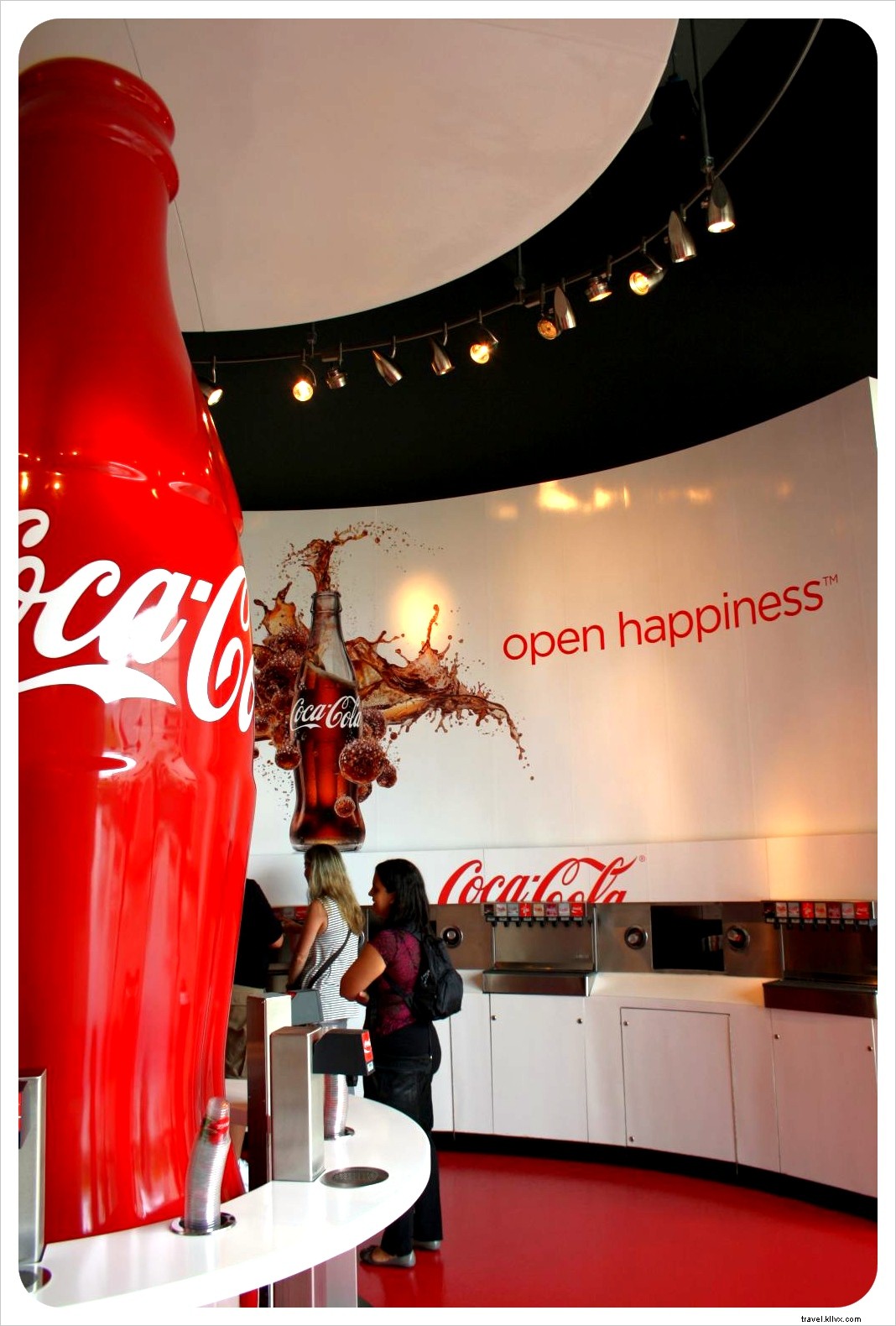 Top Atlanta Attractions: CNN Tour, World of Coca-Cola, Georgia Aquarium & More