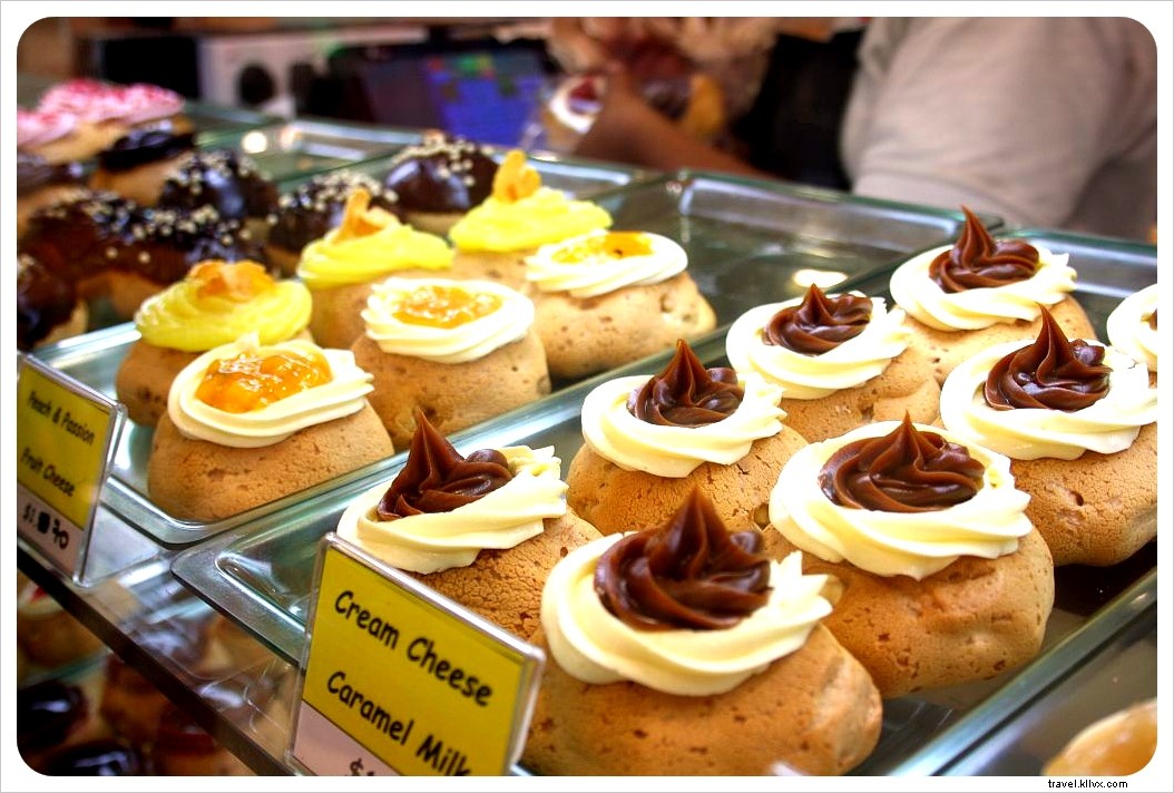 Discovering Singapore: First Impressions, Key Observations, and Fascinating Facts