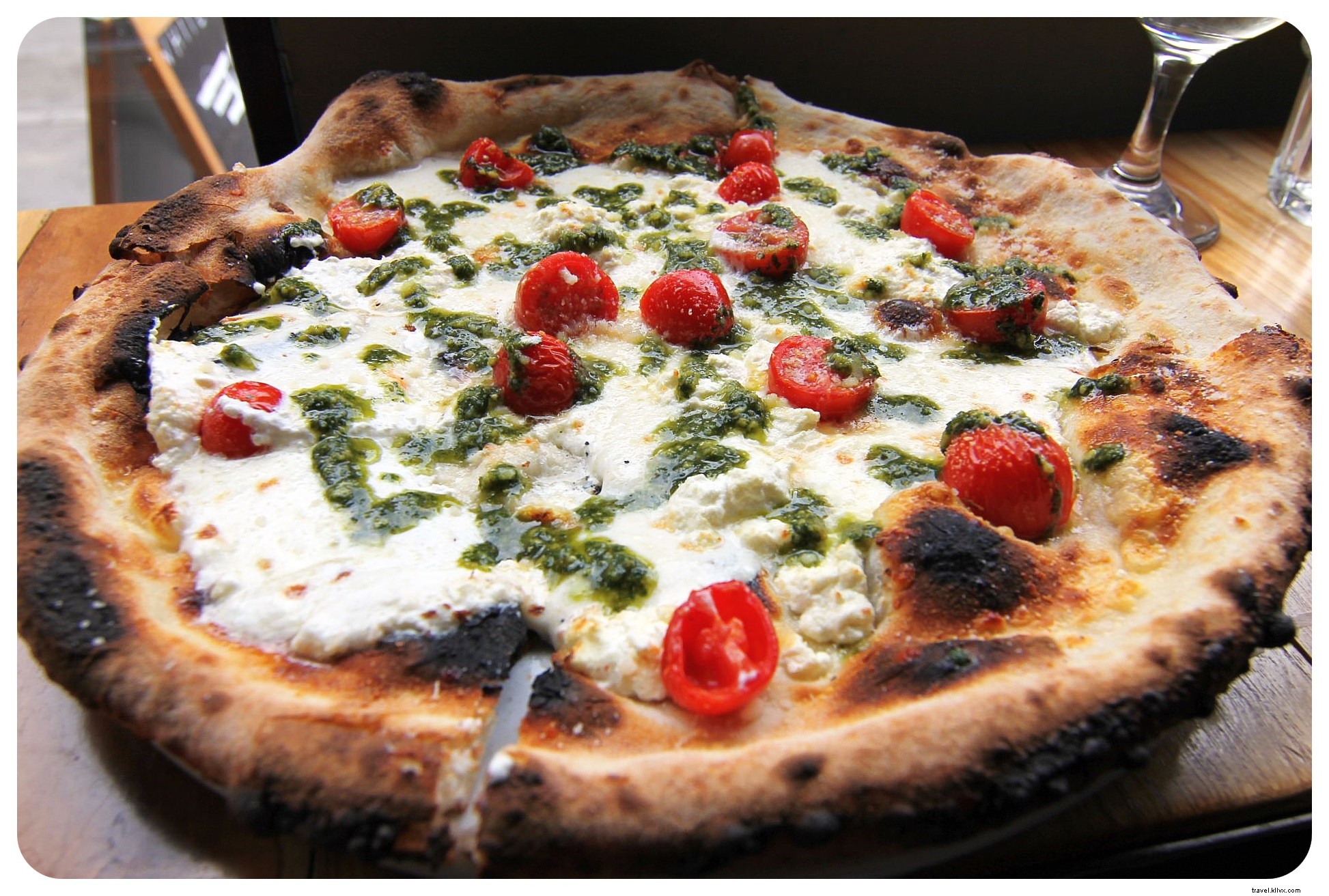 Best Pizza in NYC: A Local Expert s Guide to Top Pizzerias and Must-Try Slices