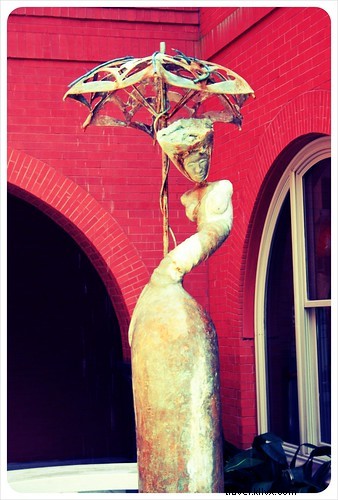 Discover the Enchanting Charm of Savannah, Georgia: Stunning Road Trip Photos