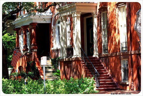 Discover the Enchanting Charm of Savannah, Georgia: Stunning Road Trip Photos