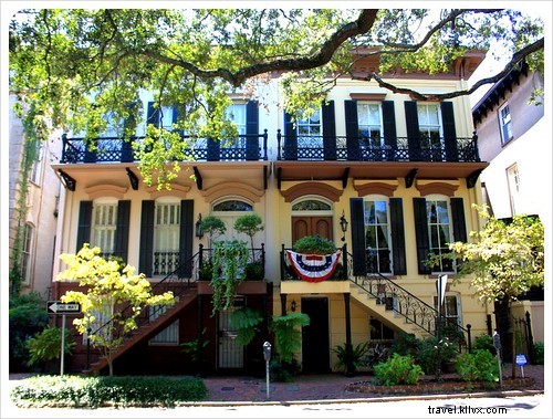 Discover the Enchanting Charm of Savannah, Georgia: Stunning Road Trip Photos