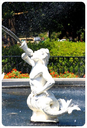 Discover the Enchanting Charm of Savannah, Georgia: Stunning Road Trip Photos