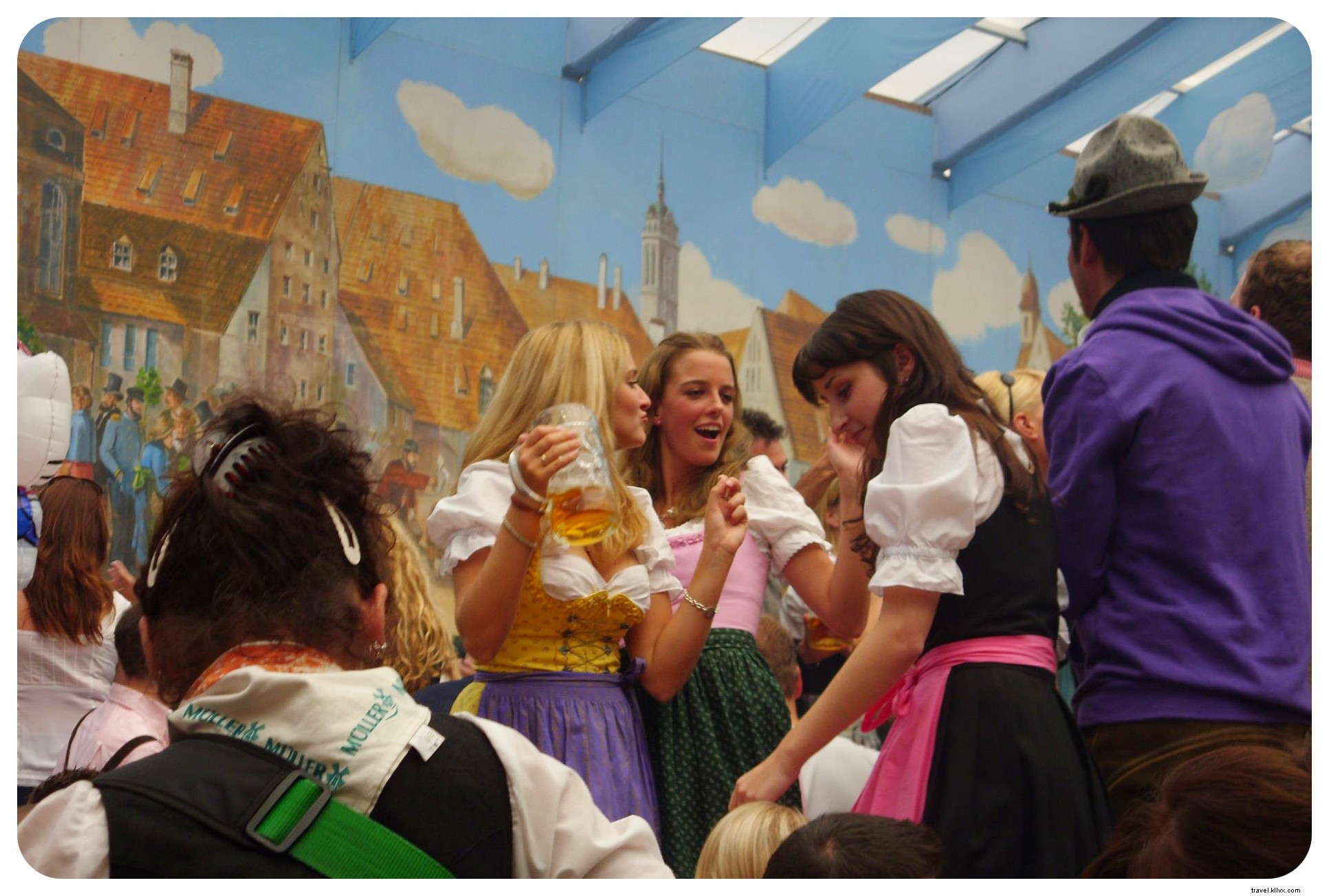 Oktoberfest Munich Guide: Insider Tips, History, and Essential Experiences from a Seasoned Visitor