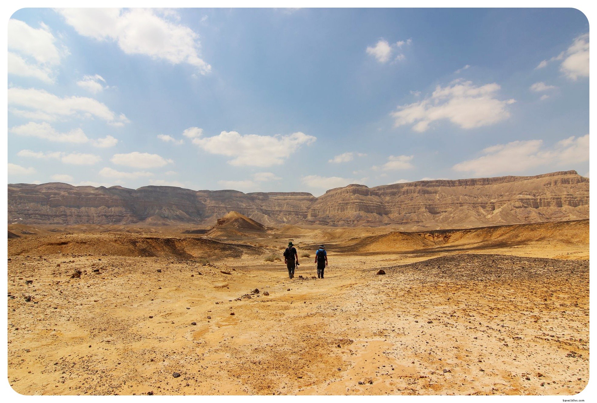 Hiking Israel s National Trail: Conquering the Negev Desert (Part 1)