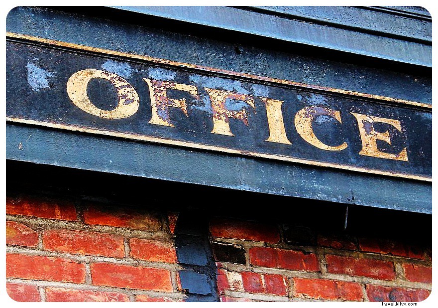 Williamsburg, Brooklyn: NYC s Dynamic Hipster Haven and Emerging Hotspot