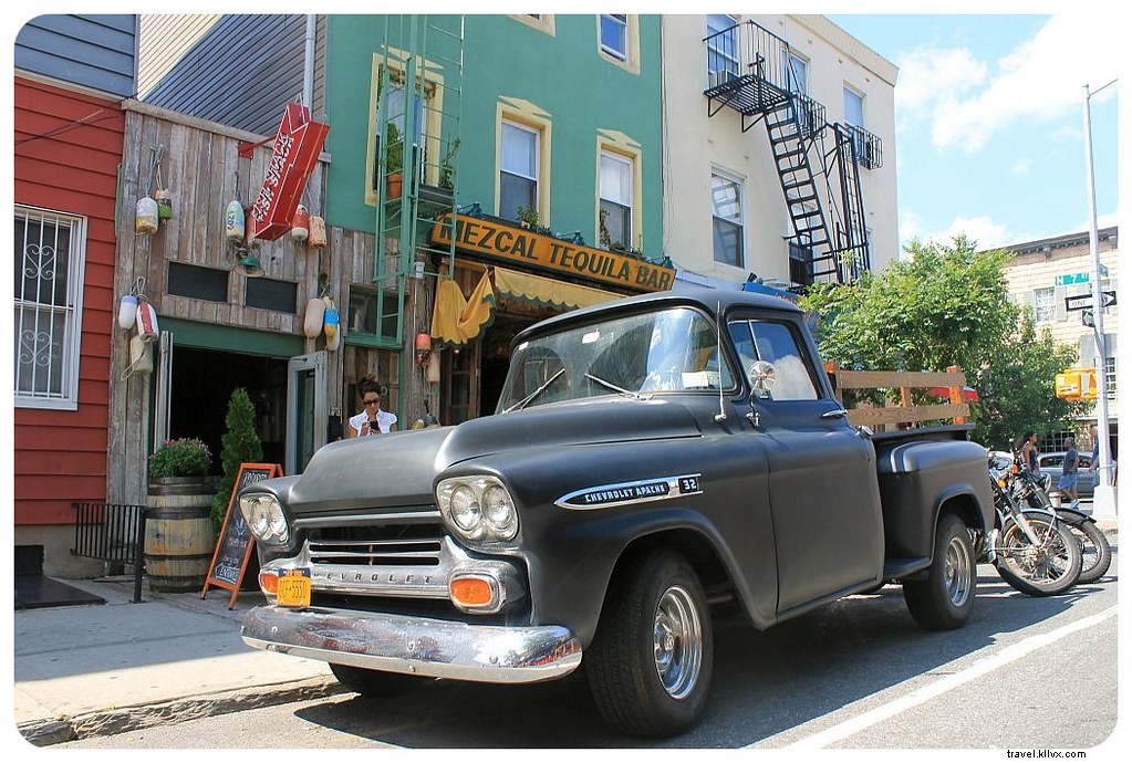 Williamsburg, Brooklyn: NYC s Dynamic Hipster Haven and Emerging Hotspot