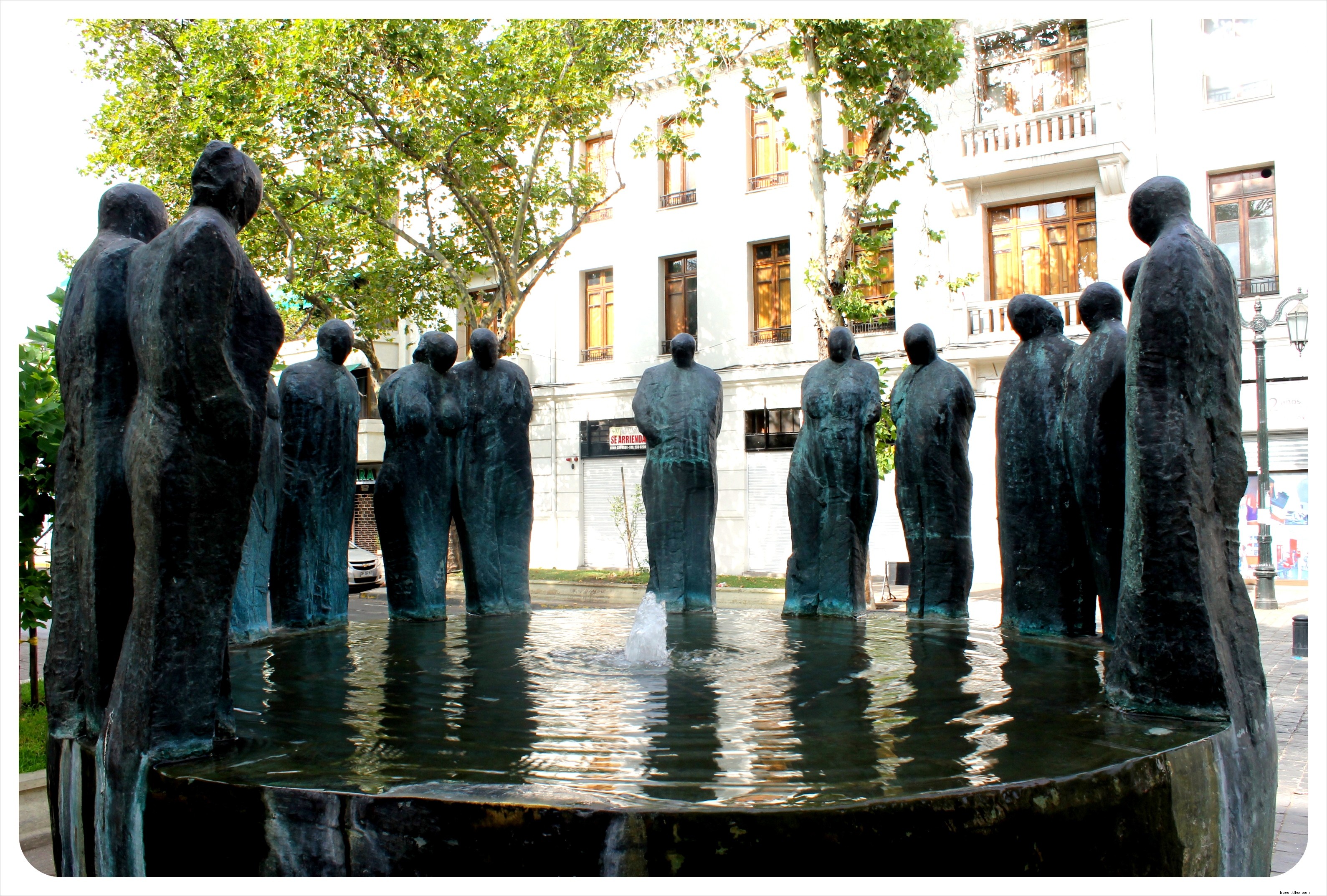 Santiago s Hidden Sculptures: A Captivating Photo Essay on Chile s Public Art