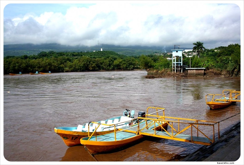 Sumidero Canyon: Stunning Natural Beauty, Abundant Wildlife, and Environmental Challenges