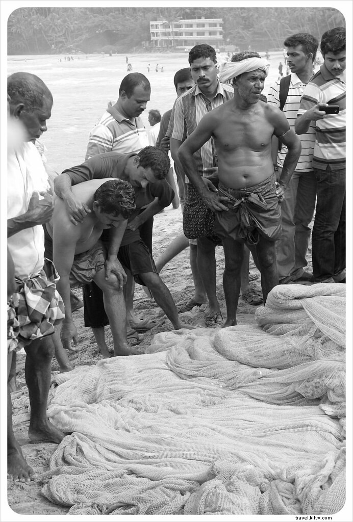 The Rigorous Daily Lives of South India s Fishermen: Chinese Nets in Kochi and Traditional Hauls in Kovalam