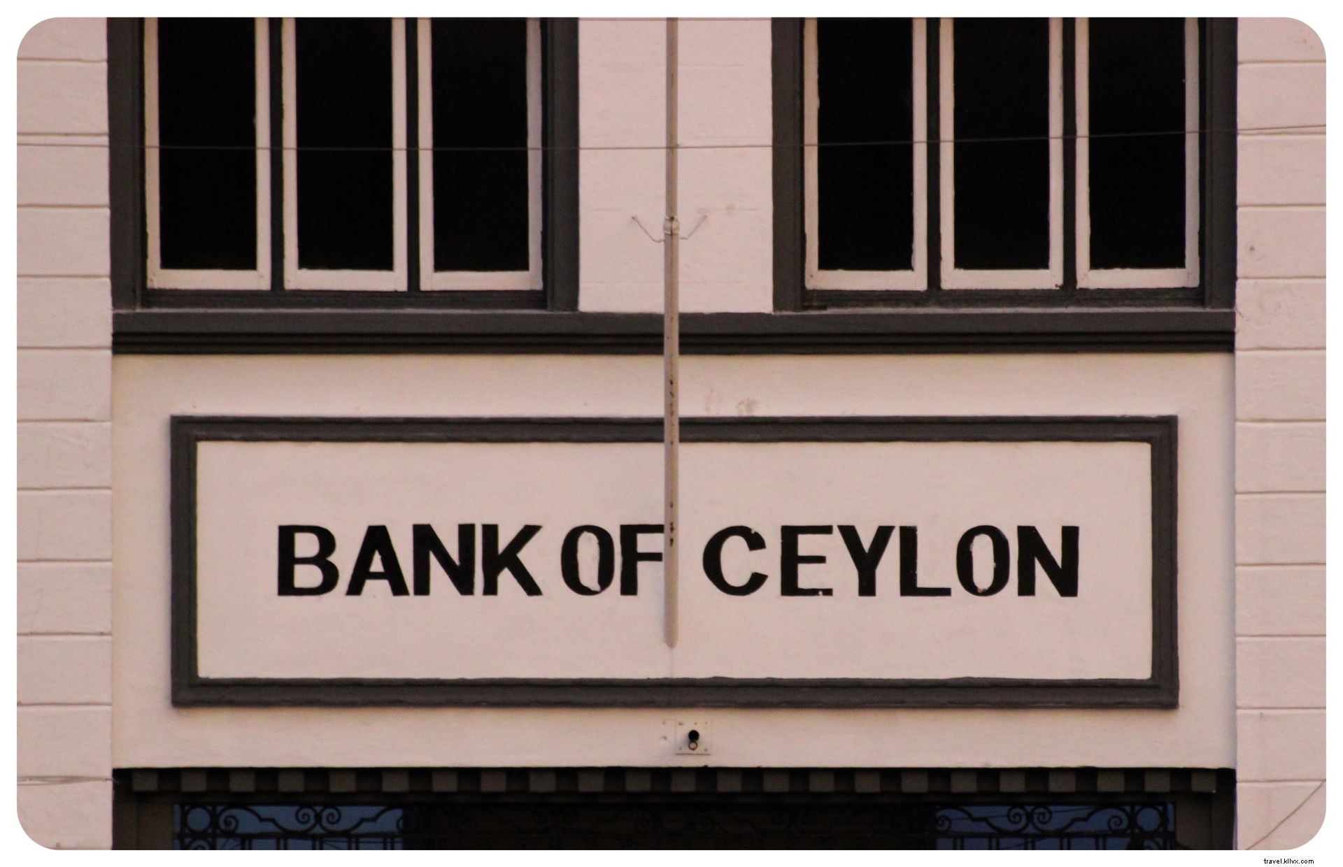 Discover Sri Lanka: First Impressions and Fascinating Facts from the Pearl of the Indian Ocean