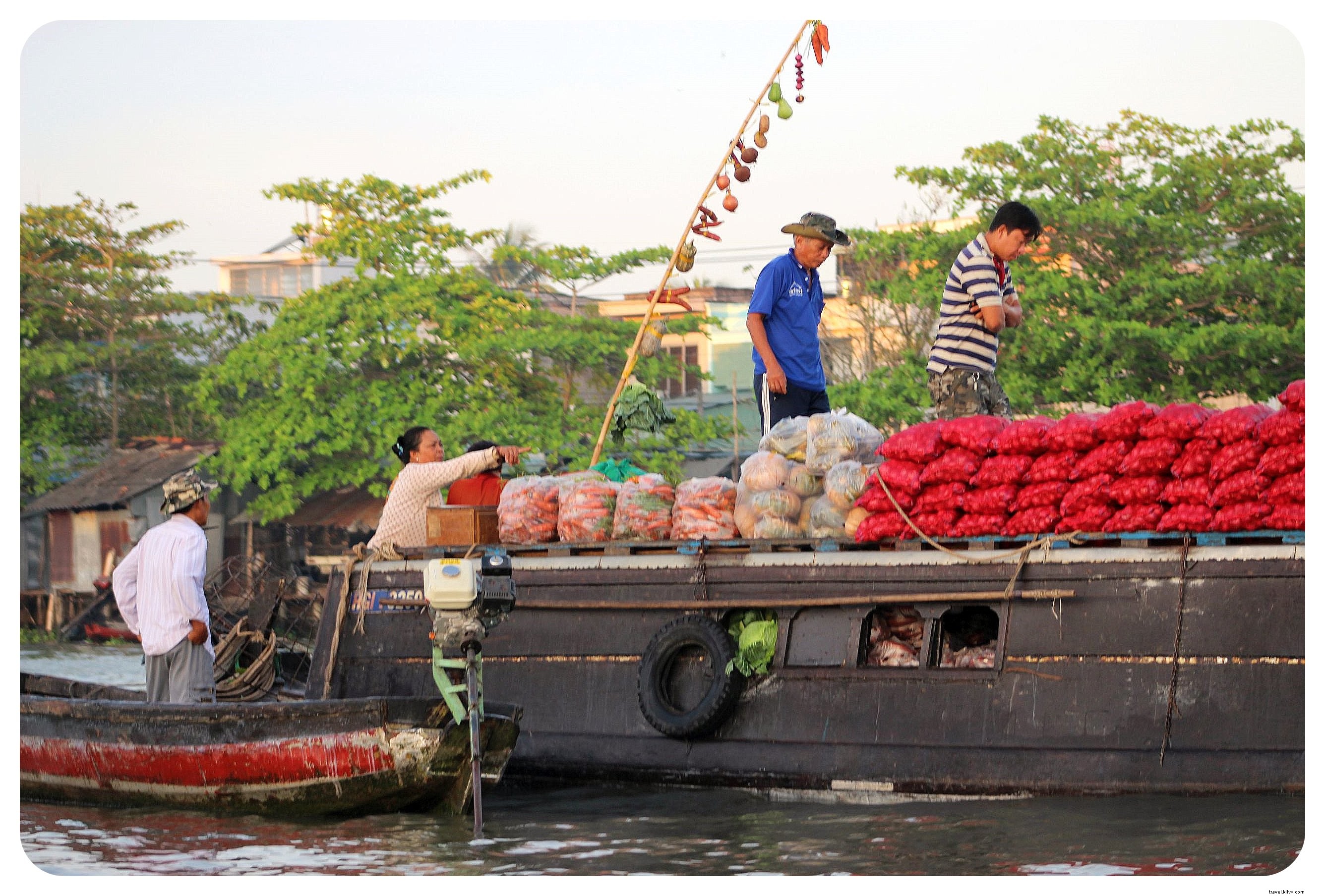 Discover Vietnam s Mekong Delta: Floating Markets, Riverside Life, and Essential Travel Tips