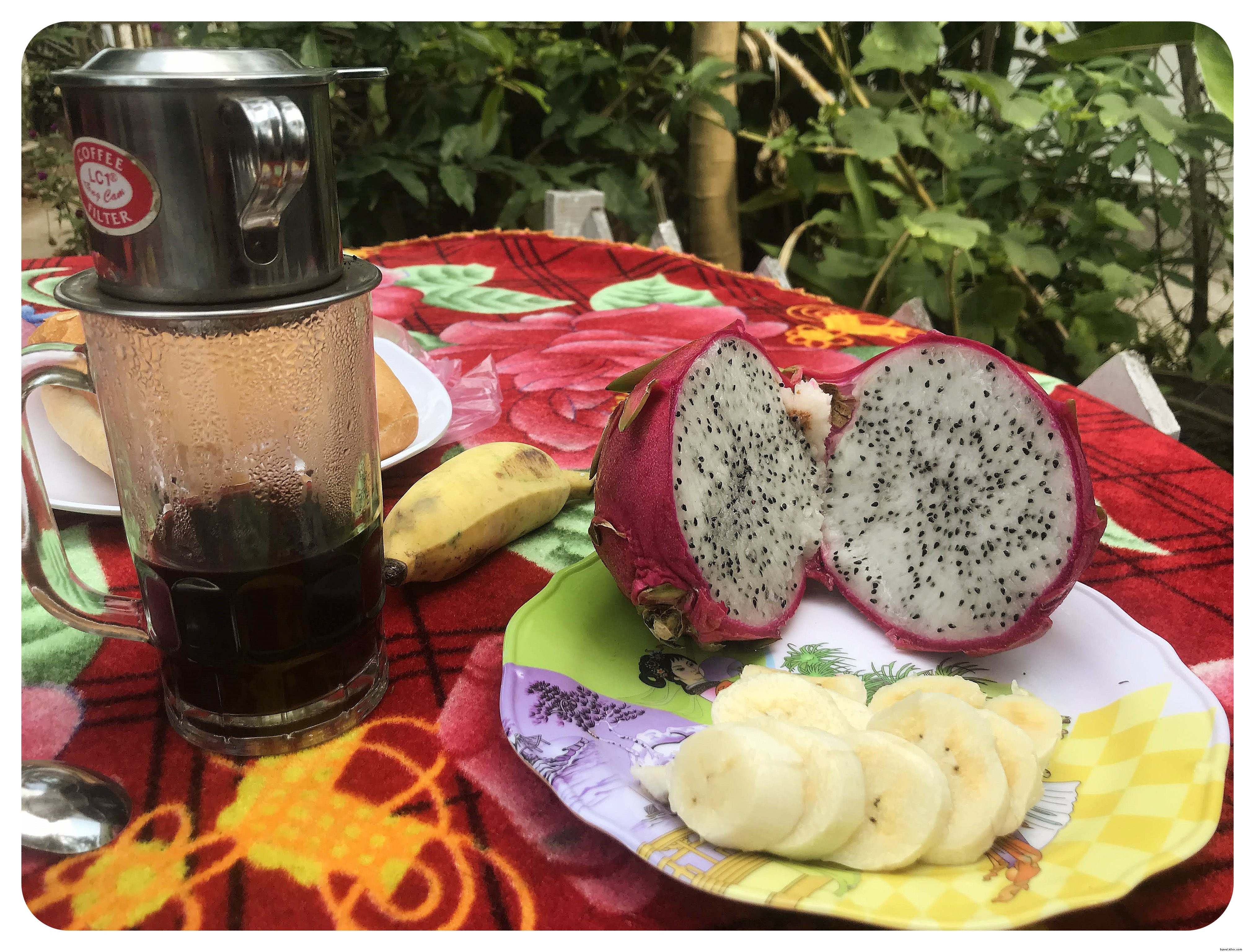 Discover Vietnam s Mekong Delta: Floating Markets, Riverside Life, and Essential Travel Tips