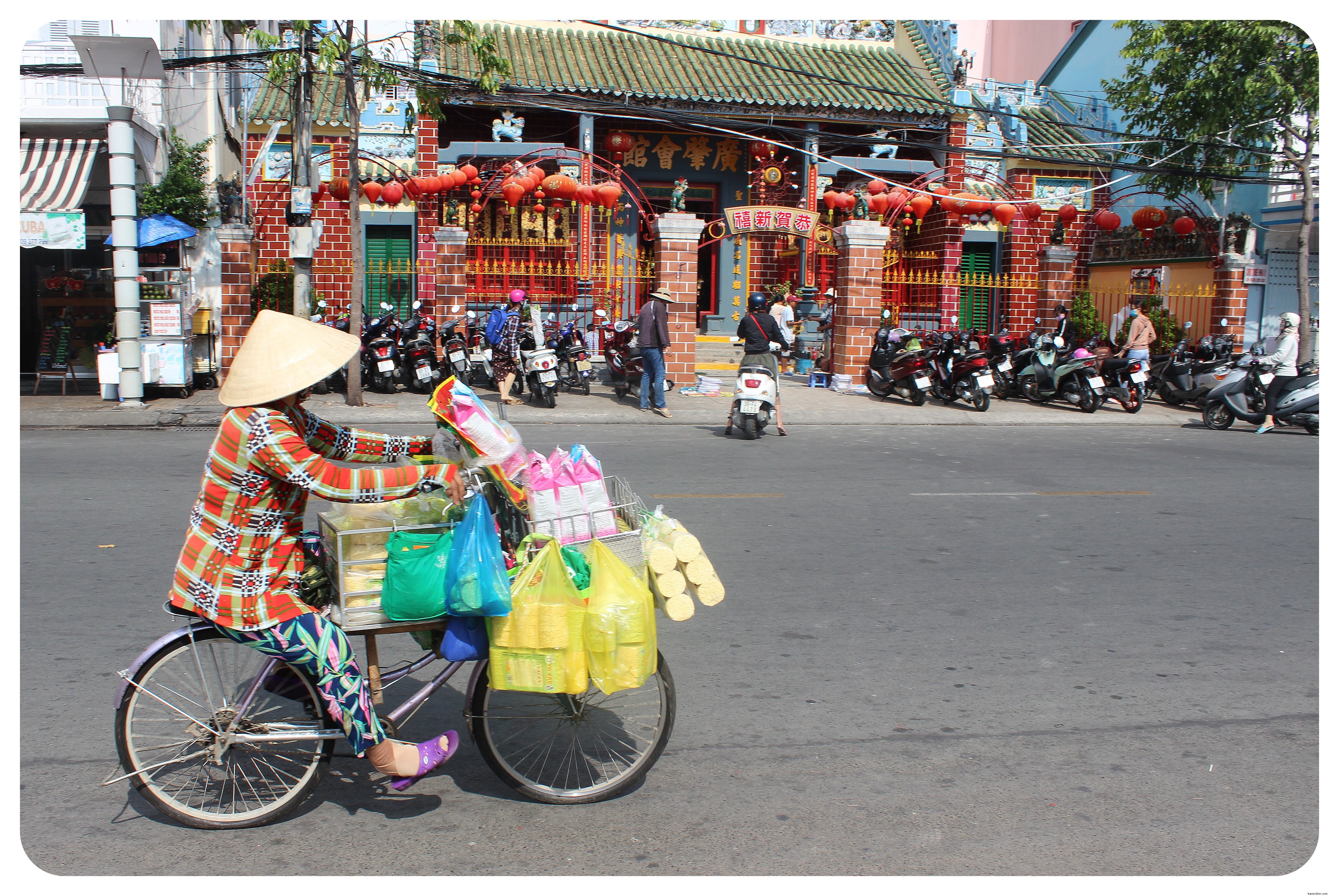 Discover Vietnam s Mekong Delta: Floating Markets, Riverside Life, and Essential Travel Tips