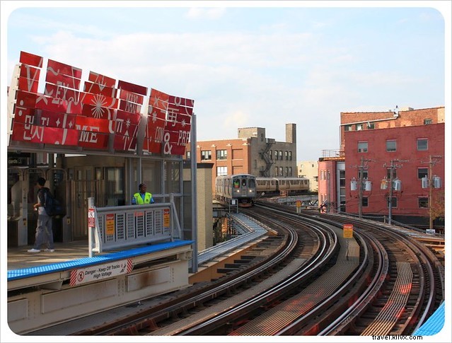33 Iconic Reasons to Love Chicago: Skyline Views, Deep-Dish Pizza & Hidden Gems