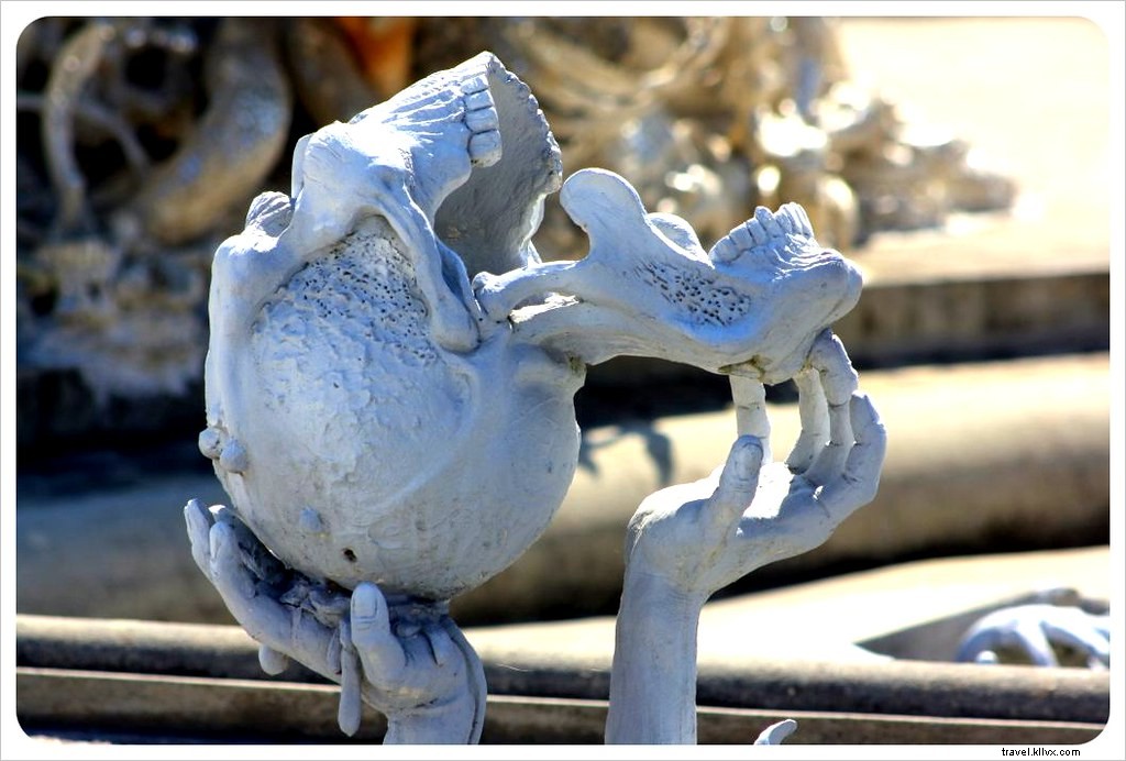 Wat Rong Khun: Chiang Rai s Iconic White Temple – A Surreal Masterpiece Rivalling Gaudí