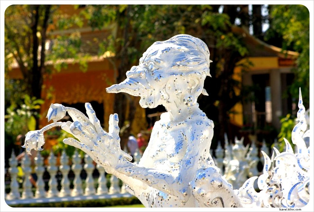 Wat Rong Khun: Chiang Rai s Iconic White Temple – A Surreal Masterpiece Rivalling Gaudí